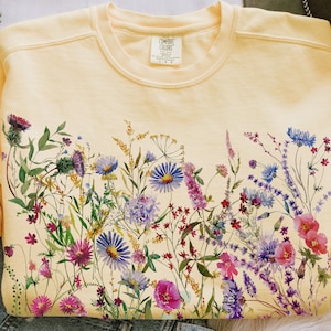 Vintage sweater met geperste bloemen, boho cottagecore-trui met ronde hals, pastelkleurige botanische bloementrui, Fairycore oversized sweater met wilde bloemen