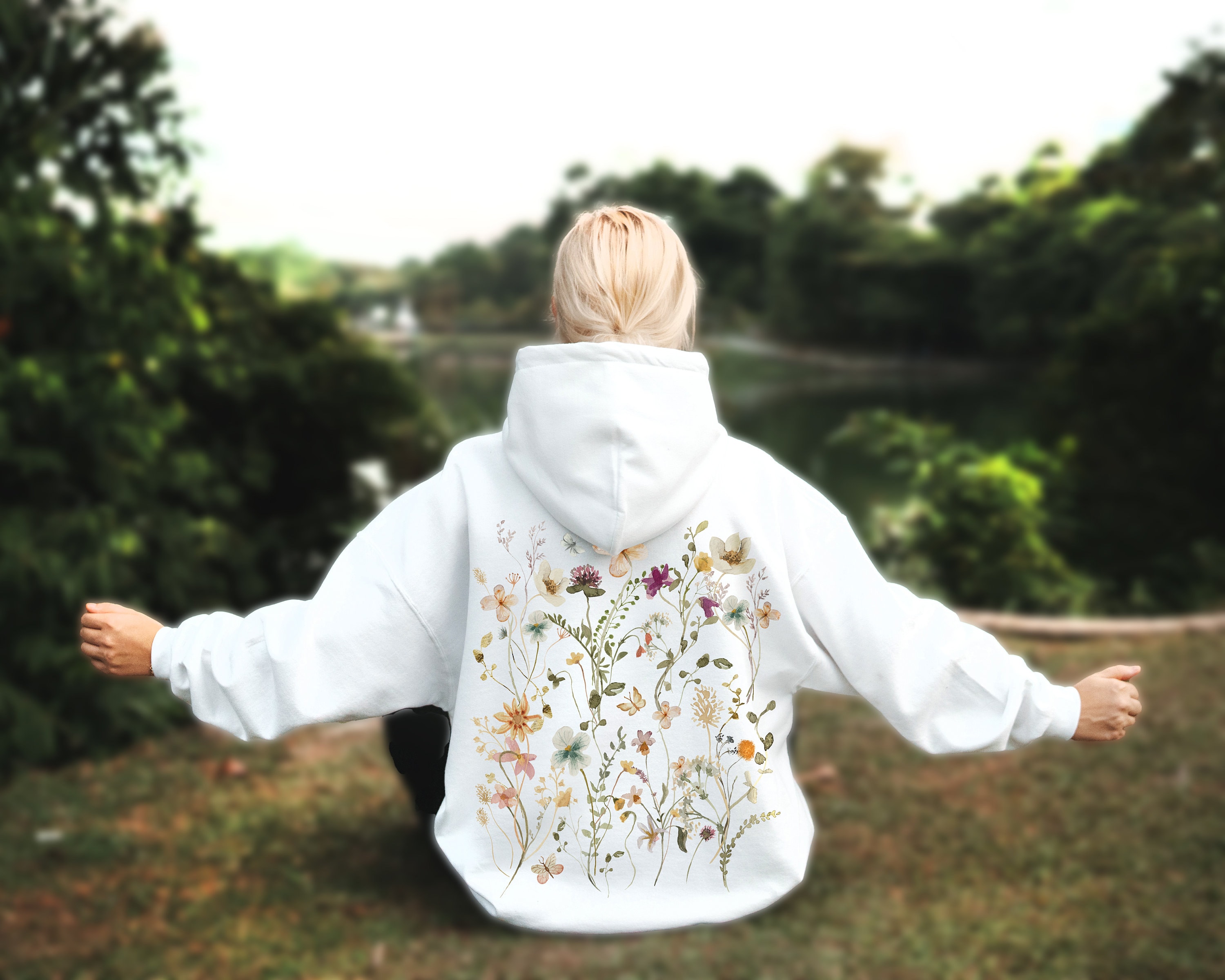 Vintage Pressed Flowers Hooded Sweatshirt, Boho Cottagecore Pastel  Botanical Floral Pullover Fairycore Oversized Wildflowers Crewneck Hoodie -  Etsy