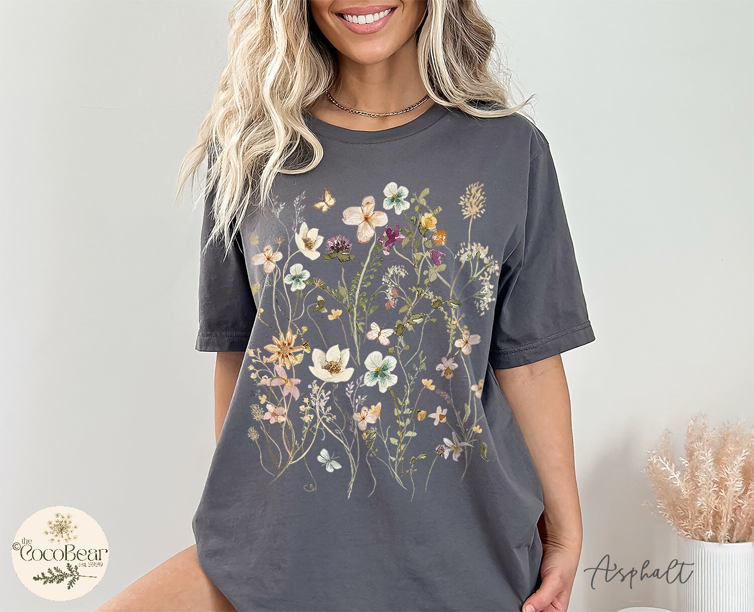 Pressed Flowers Tshirt, Pastel Lover - Tee, Shirt, Shirt, Botanical Boho Oversized Vintage Wildflowers Etsy Floral Nature Shirt Garden Cottagecore