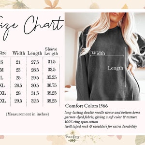 Op de afbeelding: Maattabel voor een sweatshirt met afmetingen in inches voor breedte, lengte en mouwlengte. De tabel toont maten S tot en met 3XL. Het sweatshirt wordt beschreven als een duurzame dubbele naaldmouw en zoom, garment-gekleurd materiaal, wat een zachte kleur en textuur geeft, 100% ringgesponnen katoen, twill getapete hals en schouders voor extra duurzaamheid. Het merk is CocoBeur.