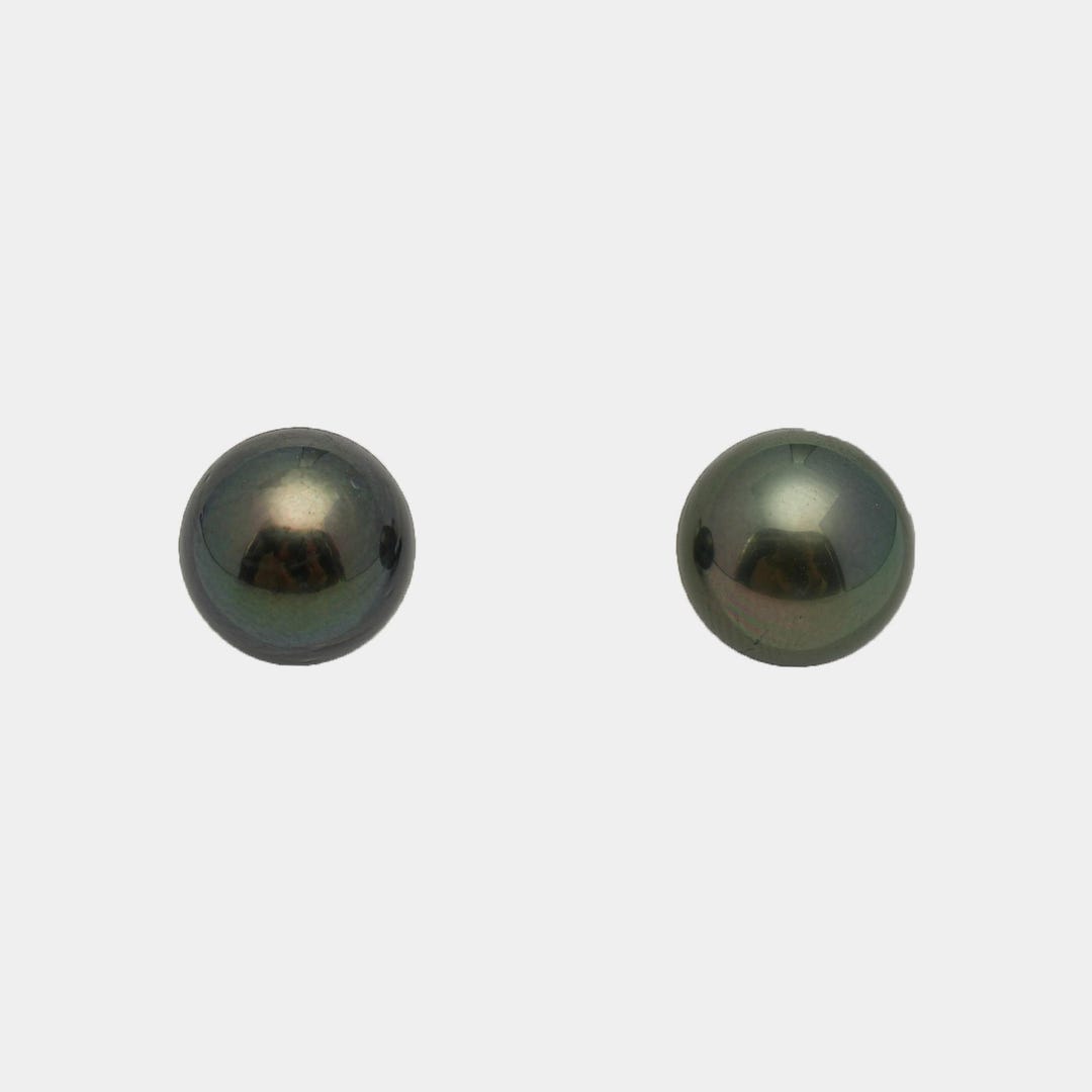 PEARL『GOOD TO SEE YOU』、SHO-TA『justice』 2pcs Dark Green 9.9mm - SR AAA/AA Quality Tahitian Pearl Pair