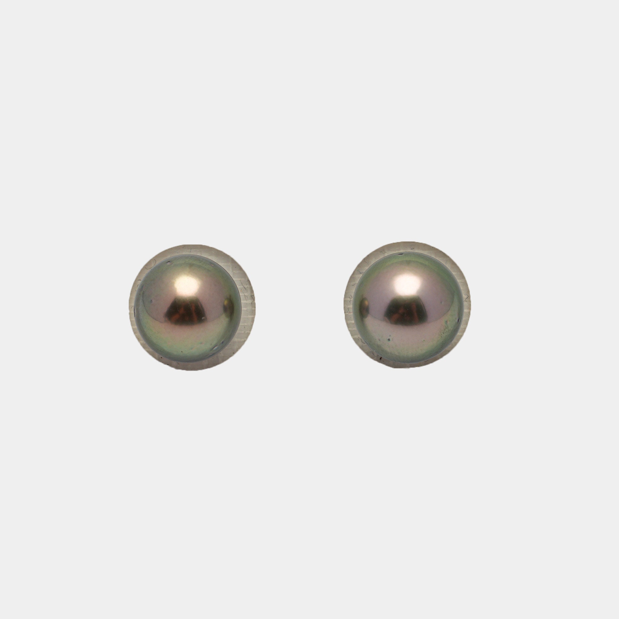 2pcs "High Luster" Green 10.3-10.6mm - RSR AA/AAA Quality Tahitian Pearl Pair ER1426