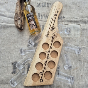 Liquor tray-liquor butler-liquor board wood with 8 glasses-gift-wedding-birthday-Easter-Christmas-JGA-regulars&#39; table-clubs-party