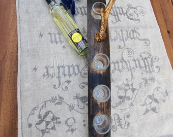 Oak wine barrel schnapps board, schnapps butler made from upcycled barrel stave with antlers & 6 glasses, Viking decoration, men's gift, Christmas gift