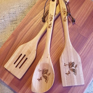 Set of 3 wooden spoons & pan turners made of bamboo in a set - individual wooden spoons made of bamboo - unique pieces - gift customizable