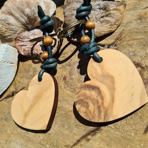 Heart Keychain Made of Olive Wood Customizable Key Pendant Unique Keychains Handmade Wood Gift Gift