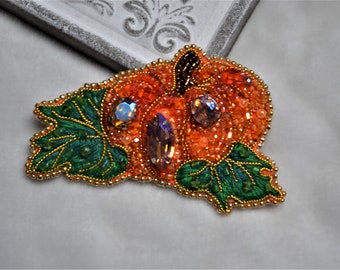 Pumpkin embroidered brooch