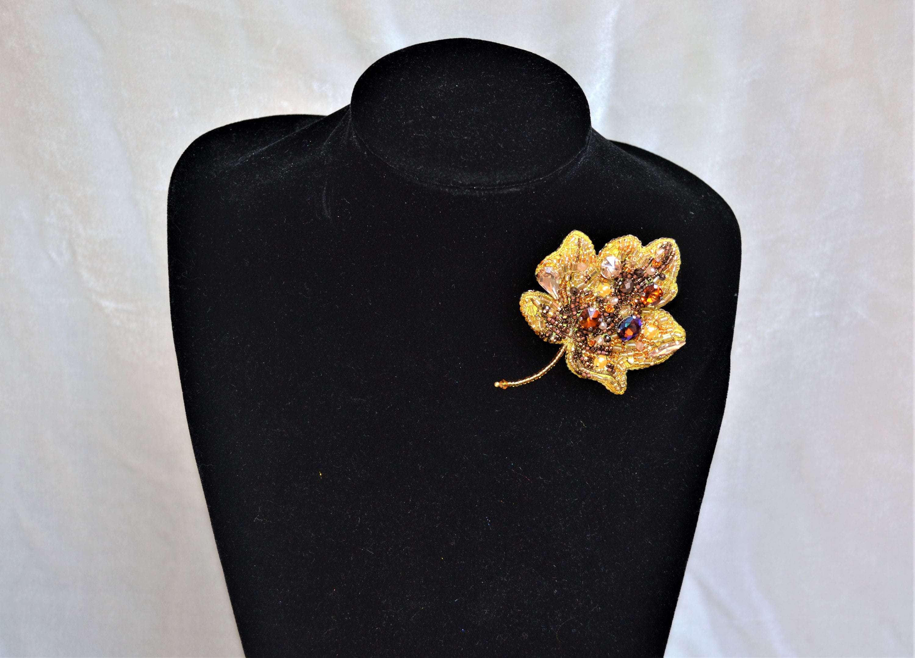 Generico Broche En Forme De Feuille D'érable D'automne Pour Femme Et