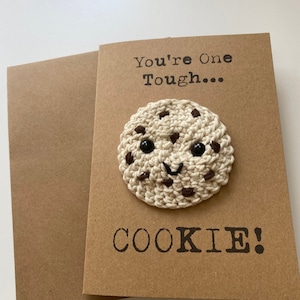 Tarjeta "Pensando en ti" - Tarjeta "Que te mejores" - Tarjeta de crochet - Tarjeta Kraft - Eres una galleta dura - Trabajador clave - Personal del NHS - Confinamiento
