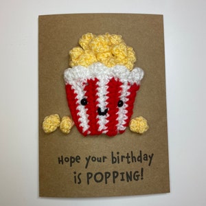 Geburtstagskarte - Häkelkarte - Kraft - Popcorn - Hope your birthday is KNALLEND! - Kinofilme - His Hers Jungen Mädchen Teenager - Personalisiert