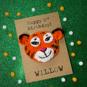Carte d'anniversaire - carte au crochet - carte Kraft - tigre - joyeux anniversaire - personnalisé - prénom âge - rétro enfants enfants garçons filles