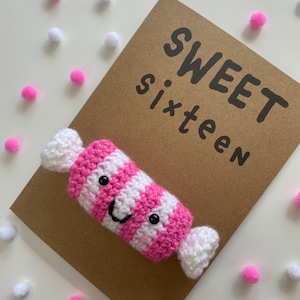 Cartão de aniversário de 16 anos - Cartão de crochê - Kraft - Doces pirulitos - Rosa - Sweet Sixteen - Idade 16 - Décimo sexto aniversário
