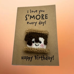 Tarjeta de cumpleaños - Tarjeta de crochet - Kraft - Te amo S'mores todos los días - Feliz cumpleaños - S'mores Smores - Amigo Suyo Suyo Novia Novio