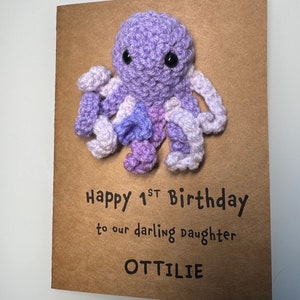 Tarjeta de cumpleaños de pulpo - Tarjeta de crochet - Tarjeta Kraft - Personalizada con cualquier mensaje - Púrpura - Edad 1º 2º 3º 18º 21º 30º 40º 50º 60º