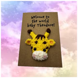 Tarjeta de nuevo bebé - Tarjeta de crochet - Kraft - Jirafa - ¡Bienvenido al mundo bebé! - Niño niña Nombre personalizado Recién nacido Nacimiento Guardería Baby Shower