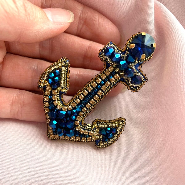 Embroidered beaded blue sea anchor brooch. Boat trip decoration, holiday brooch, patriotic brooch. Crystal Gold Pin, best selling items