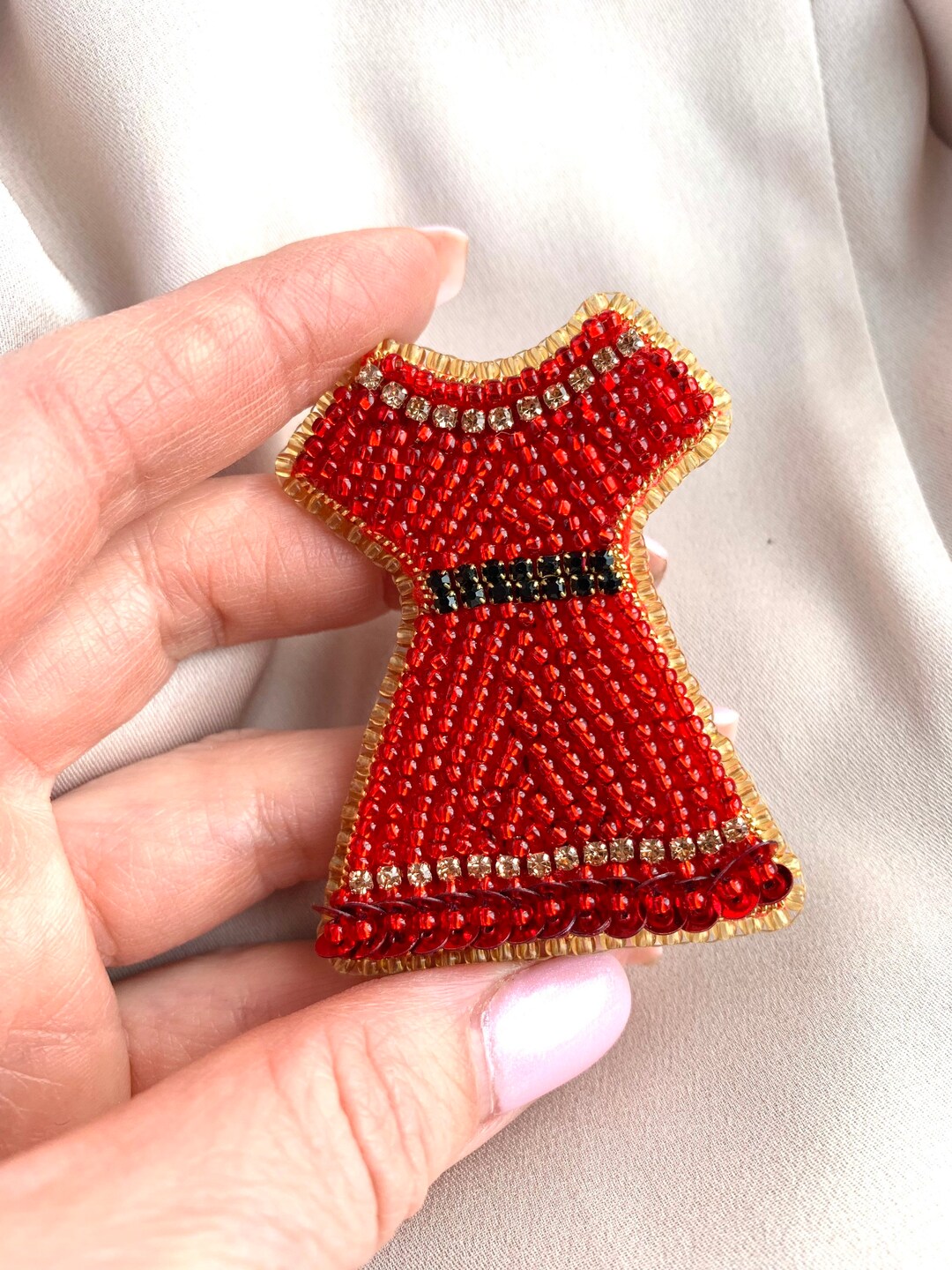 Red Dress Day, Embroidered Beaded Brooch MMIWG Red Dress, Missing