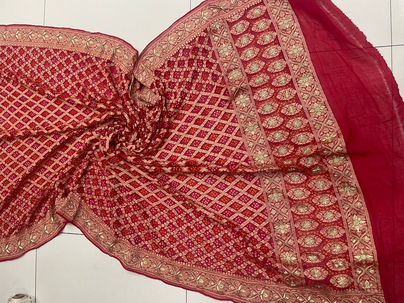 Red Bridal Banarasi Pure Zari Duppta With Zardogi Work Border All Over ...