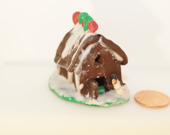 Tiny Winter Gingerbread House Polymer Sculpey