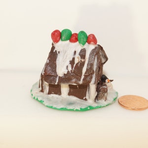 Tiny Winter Gingerbread House Polymer Sculpey image 2