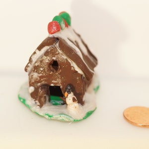 Tiny Winter Gingerbread House Polymer Sculpey image 3