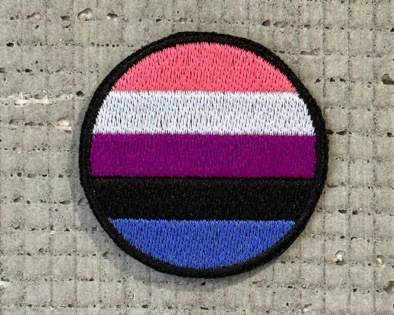 PRIDE FLAGS Genderfluid