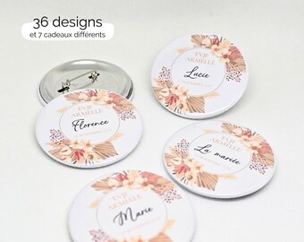 Personalized bachelorette party gift / Team bride Future bride bachelorette party / Badge pins magnet mirror bottle opener key ring / Hen do party gift badge