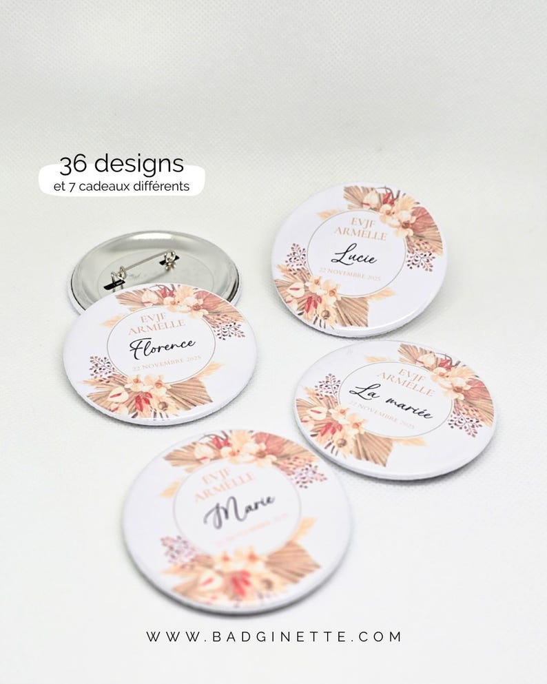Regalo personalizado para despedida de soltera / Equipo de novias Futura novia despedida de soltera / Insignias con imán, espejo, abrebotellas, llavero / Insignia de regalo para despedida de soltera imagen 1