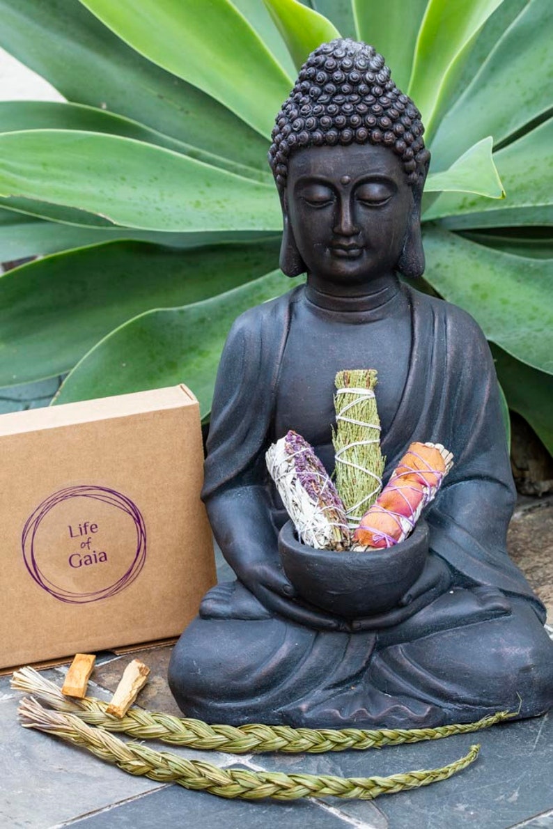 Life of Gaia Sacred Sage Smudge Kit White Sage Cedar