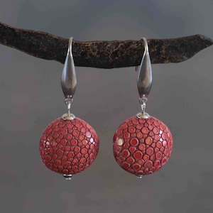 Old pink stingray leather earrings/316 stainless steel-modern clasp/pearl 1.8x1cm
