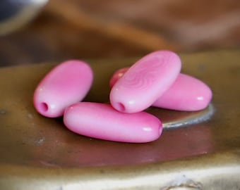 Pink Tagua beads olive shape/vegetable ivory /20-28mm/2pcs-4pcs