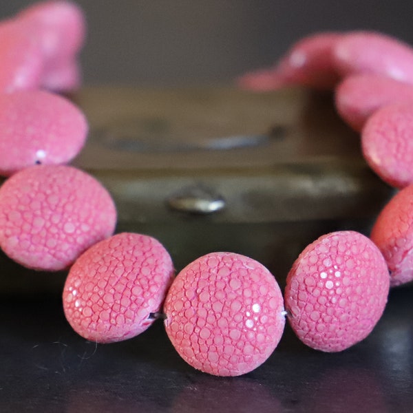 Pink Galuchat leather bead/2 diameters: 17-25 mm/ray leather