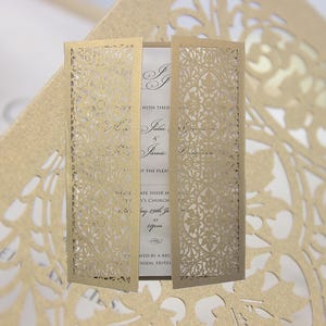 Arabische Klapp-Hochzeitslaser-Schnitt-Abdeckungen für 5x7 Hochzeitseinladung, DIY-Einladung, handgemacht, Indien, asiatisch