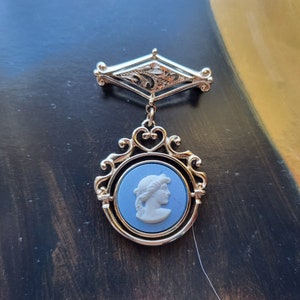 Brooch - Wedgwood Blue Jasperware Cameo Brooch