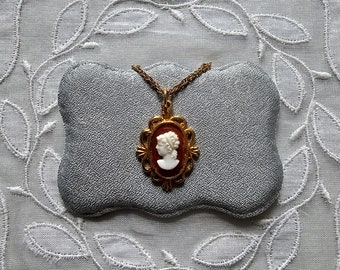 Necklace - Red Acrylic Cameo Pendant Necklace