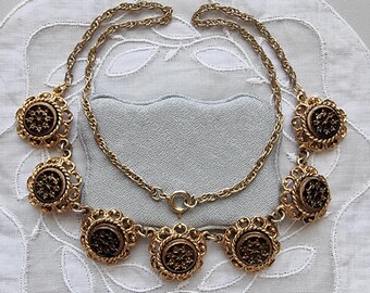 Necklace - Victorian Style Black Mourning Pendant Link Necklace