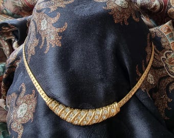 Necklace - Gold and Clear Crystals Small Bib Necklace