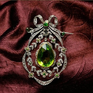 Antique Victorian Rose cut Diamond And Emerald , 92.5% Sterling Silver Brooch And Pendant