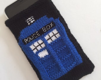 Phone case or cosy. British blue police call box unique design. Hand knitted. Dr Who. Tardis. Doctor Who IPhone android case cosy sock
