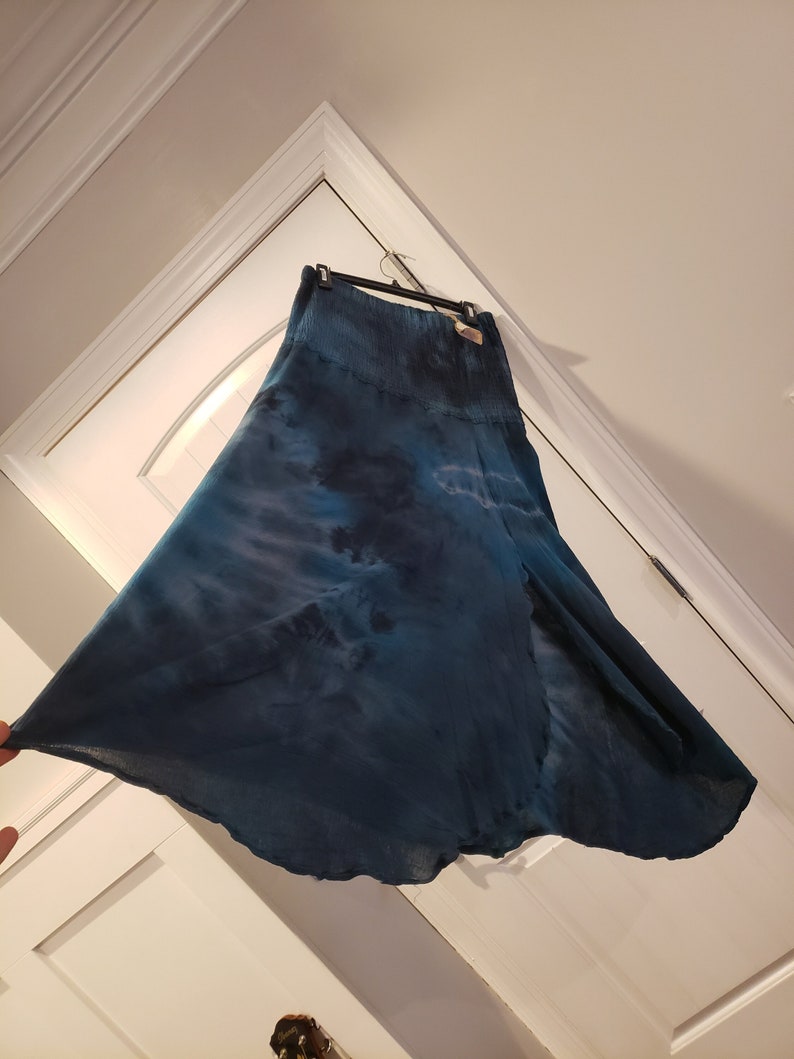 long gauze skirt, tie dye, L, smocked waist, with slit image 1