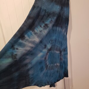 long gauze skirt, tie dye, L, smocked waist, with slit image 4