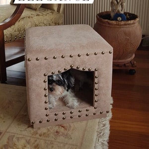 Pettoman pet friendly ottoman Crema