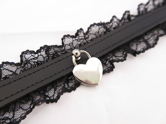 Black Lace Collar with Heart Pendant in Black Genuine Leather, Collar and Optional Cuff Set