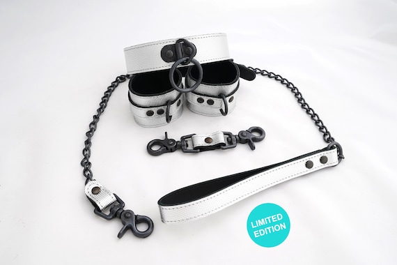 collar and leash sex toy Sex Collar and Leash Set With Cuffs