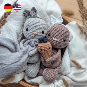 Häkelanleitung Amigurumi Häschen Lotta und Möhre (Deutsch, English) Crochet Pattern Bunny Lotta and Baby Carrot, NO SEWING