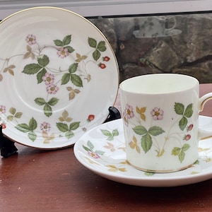 Wedgwood Wild Strawberry - Etsy