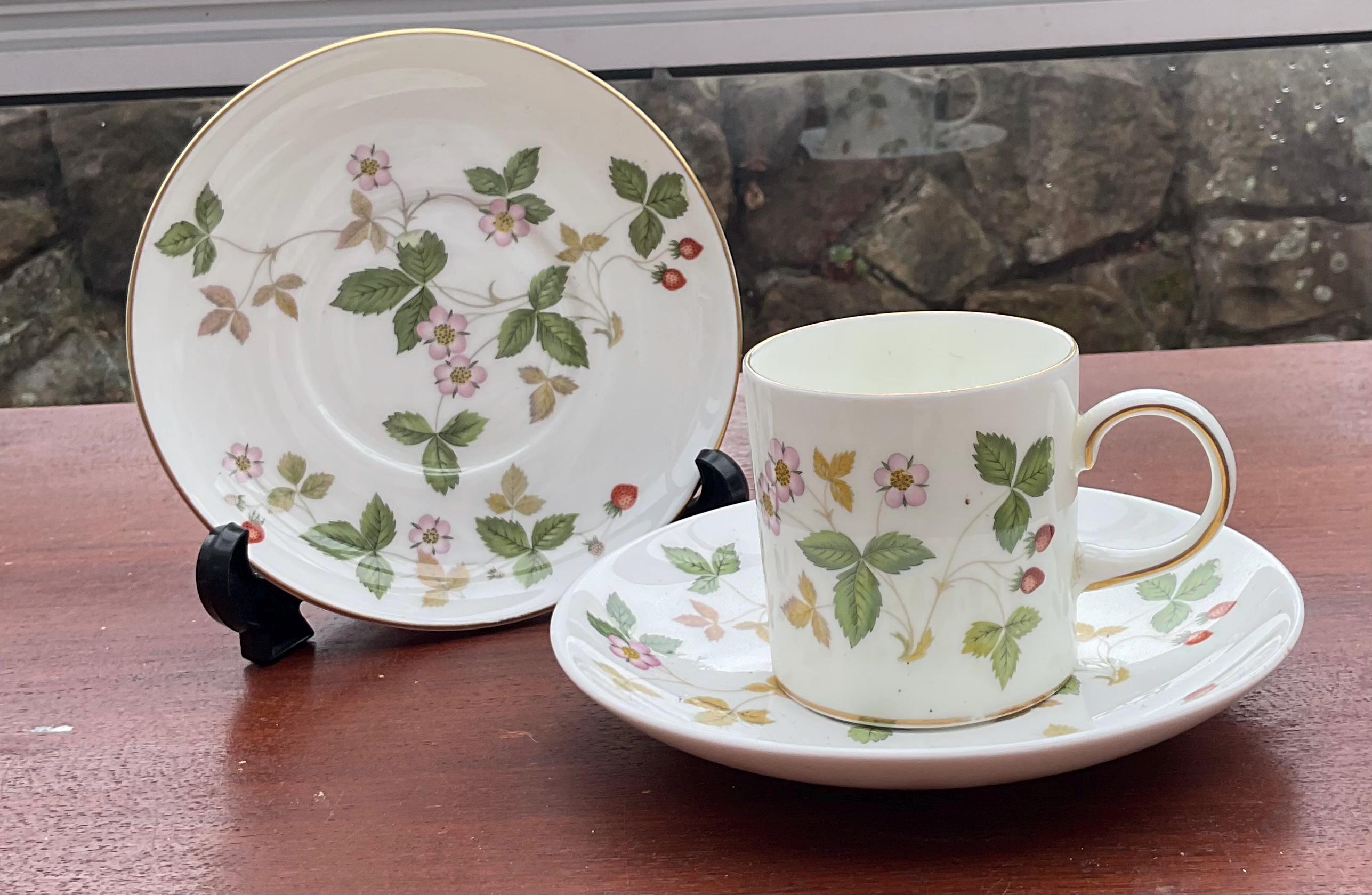 Wild Strawberry Wedgwood R4406 - Etsy