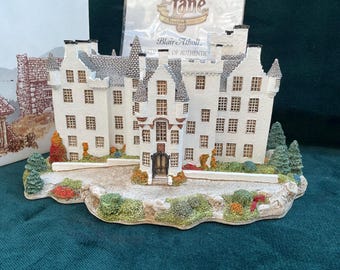 Lilliput Lane St Josephs Church Model, From the Christmas