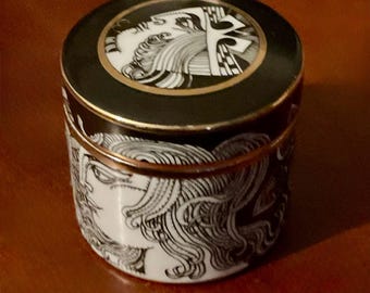 Maidens - By Endre Szasz - Vintage Hollohaza cream jar - Small jewellery box, bonbonier