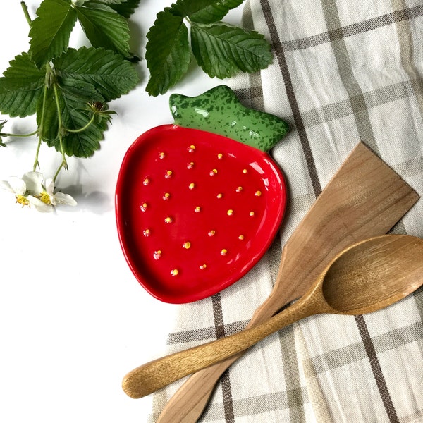 Strawberry Spoon Rest, Handmade Ceramic Spoon Holder, Unique Spoon Rest for Stove Top, Nature Lover Gift,  Bday Gift for Home, Gift for Mom